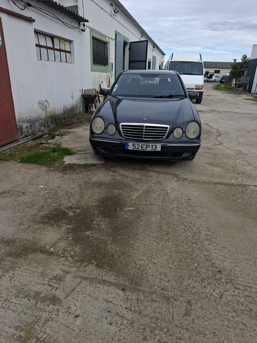Mercedes e220 cdi