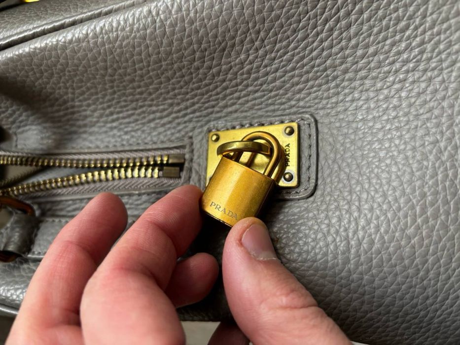 Оригінальна сумка PRADA