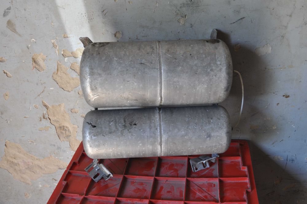 Mercedes GL ml x164 ресивер бачок воздуха подвески