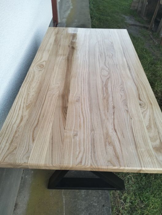 Продається стіл низ метал, стільниця ясен