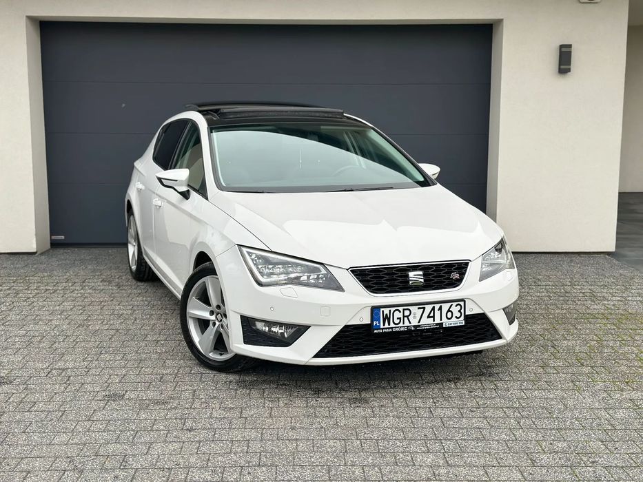 Seat Leon SEAT Leon FR 1.4 TSI 125KM • LED • Navi • Panorama • PDC • Winter Pack