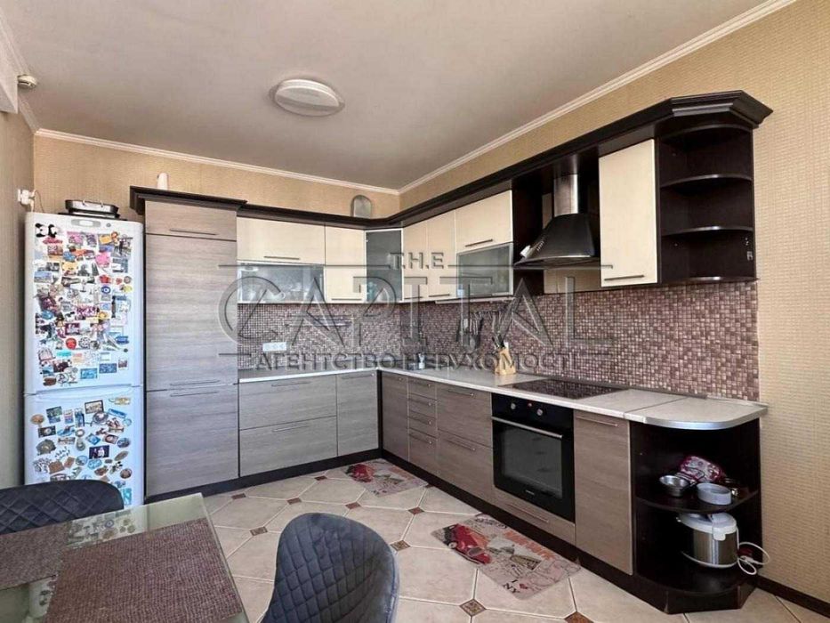 Продаж / Квартира / 114 м2 / ЖК Корона / Дарницький район