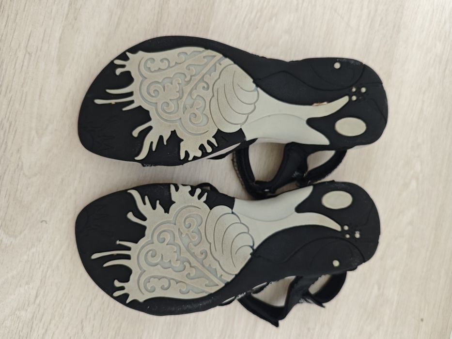 Sandały trekkingowe sportowe czarne  38