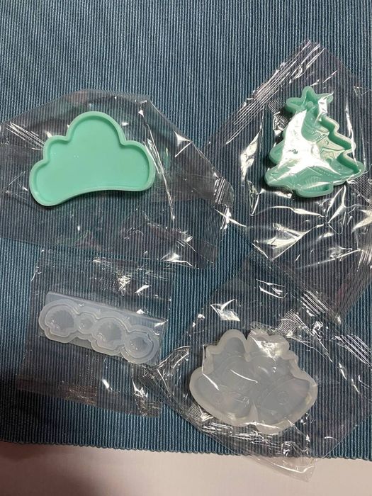 Формочки для епоксидної смоли