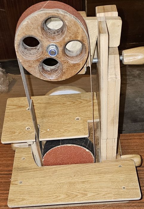 Гриндер ручная робота.