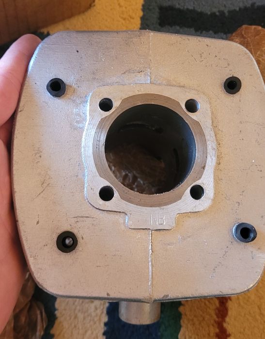 Nowy oryginalny cylinder WSK 125 ZMD PRL