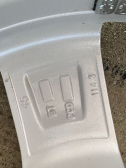 Jantes 17 marca Dezent