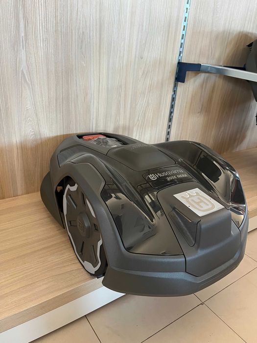 Robot Husqvarna Automower 305E NERA-Automatyczne koszenie ogrodu/RATY
