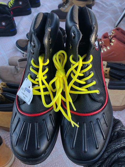 buty sportowe  43