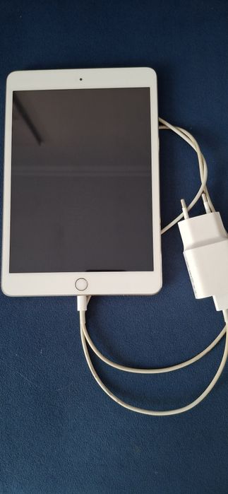 IPAD mini w dobrym stanie