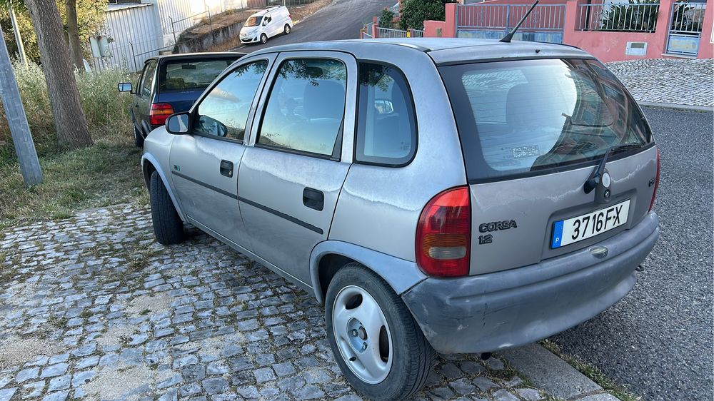 Opel corsa 1.2 eco