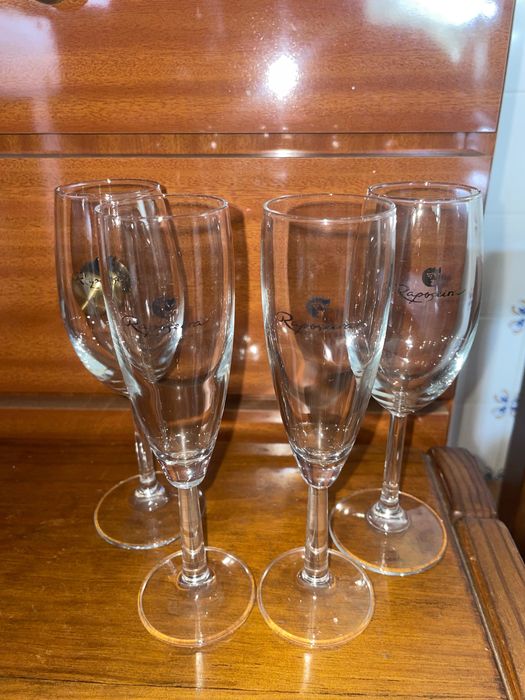 Copos de champagne