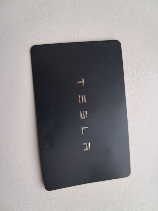 Оригінальний ключ-машинка, карта ключ Tesla з USA