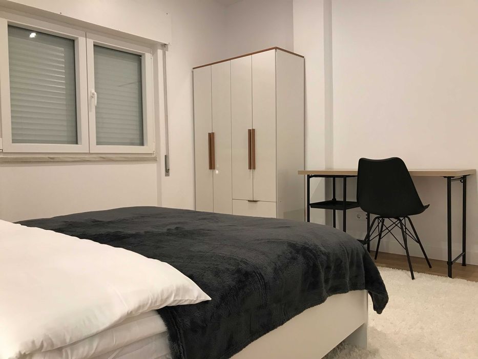 3 Quartos com cama de casal