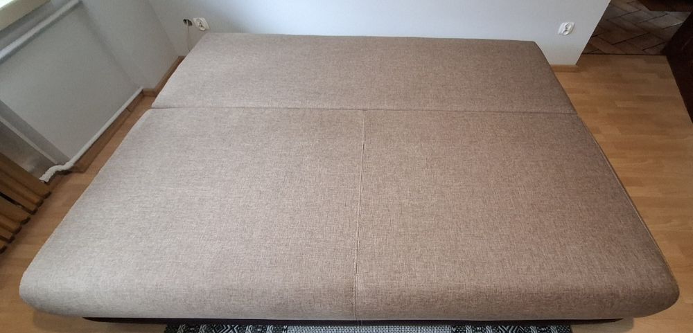 Do sprzedania sofa