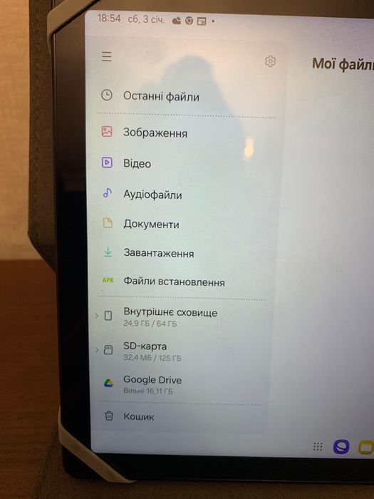 Планшет Samsung, карта пам'яті,шкіряний чохол, дзвінки, інтернет,модем