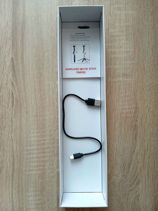 Trands Wireless Selfie Stick Tripod TR-P180
