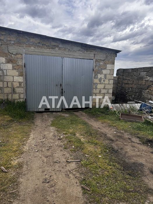 Капитальный семейный  дом в пригороде Одессы