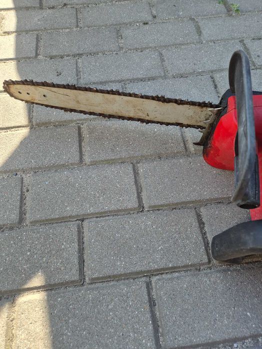 Piła  elektryczna Top Craft, model KSI 2000.