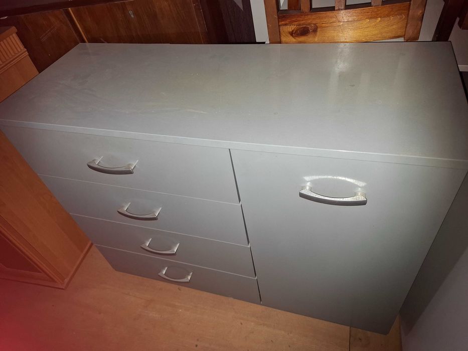 komoda - możliwy transport