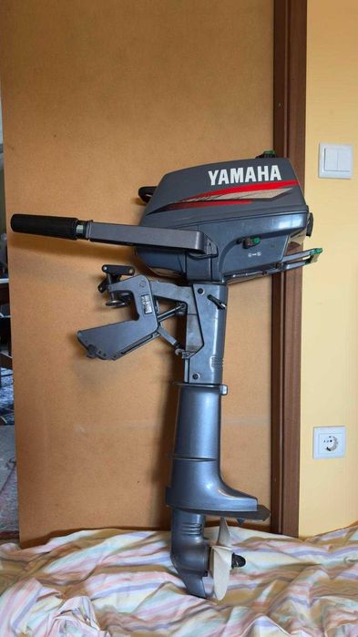Yamaha Malta 3 CV (2 Tempos) – Como Novo / Usado Apenas em Água Doce