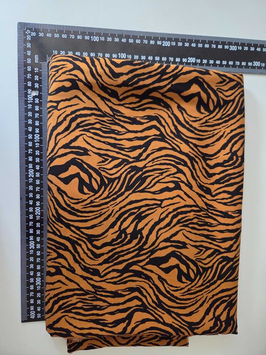 Tkanina wiskozowa zebra brąz szerokość 140 cm kupon 4mb