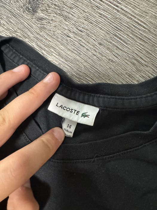 футболка lacoste