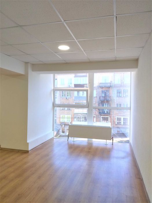 Сдам отличный офис 52 кв.м. open space. Центр города. Стабильный свет!