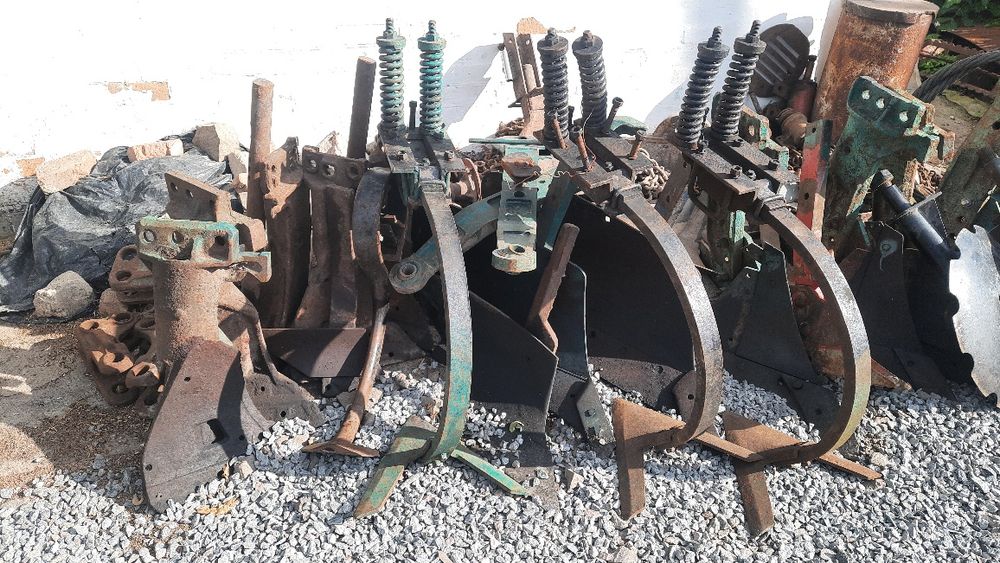 Продам литі корпуса на плуг