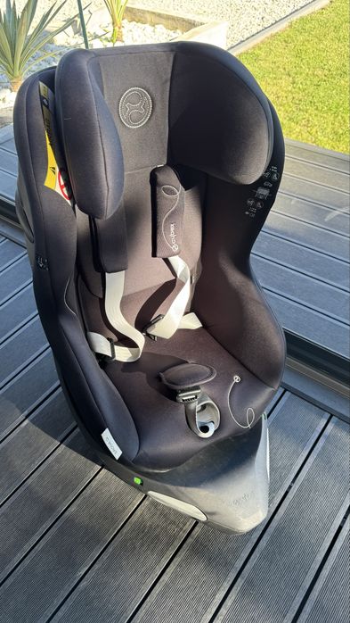 Cybex Sirona Gi I-Size Fotelik Samochodowy 0-20kg Plus Moon Black