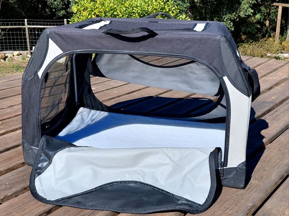 Transportadora dobrável para animais