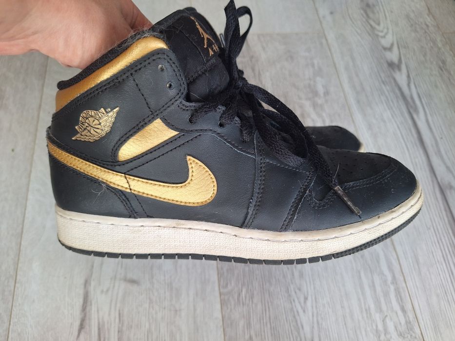 Jordan 1 Mid Metallic Gold rozm. 40