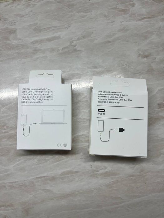 Зарядний пристрій для Айфону