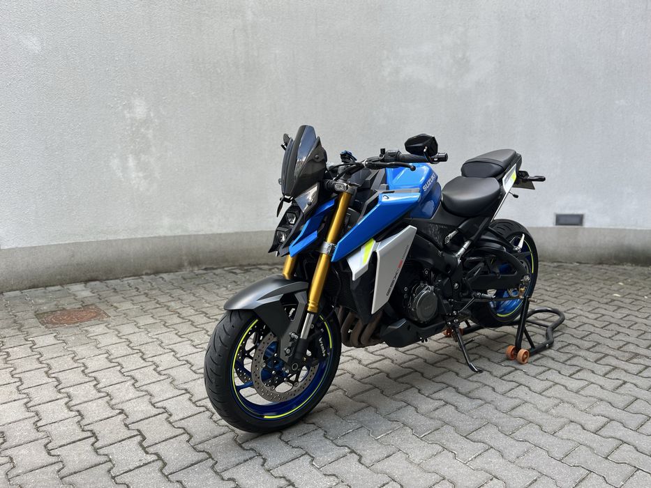 Suzuki