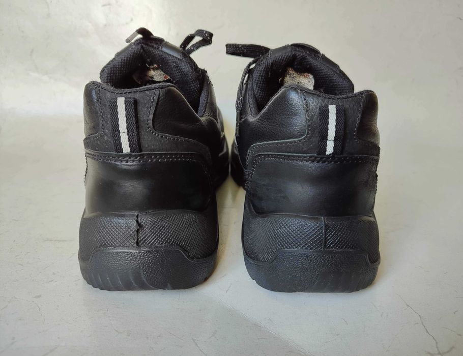 Кросівки STEIZ SECURA робочі KST 744 XB SRC 42-43 28см black