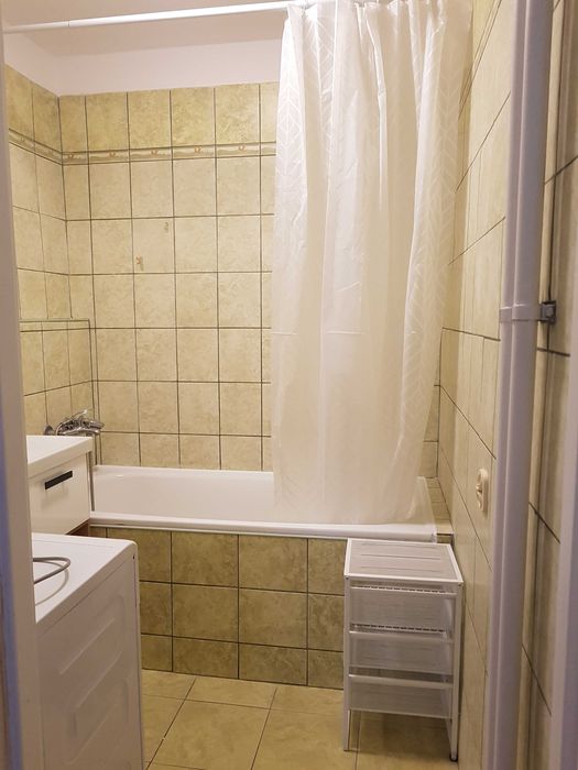 Pokój do wynajęcia na Pl. Grunwaldzkim (Wrocławski Manhattan) - Widok 4