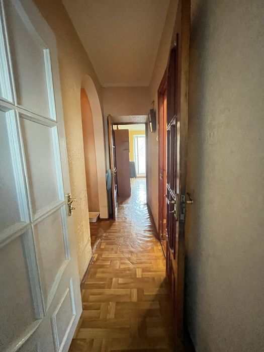 Продаж 3-х кімнатної квартири