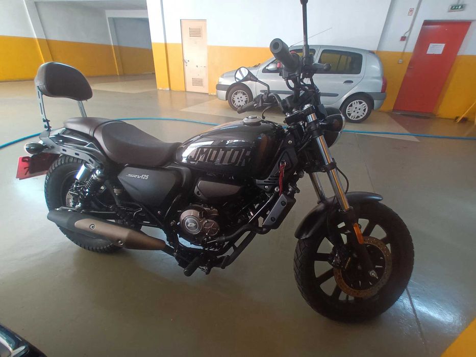 Vendo mota QJMOTOR SRV125 - reservada