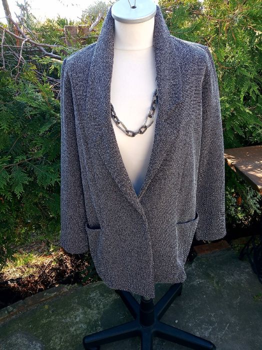 szara marynarka dłuzsza oversize