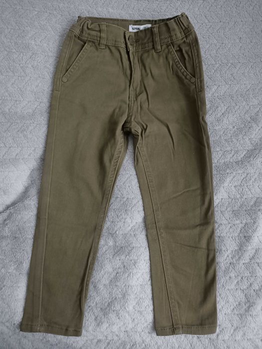 Eleganckie spodnie jeansy 104 Sinsay