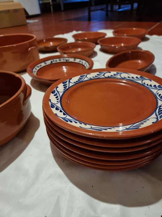 Peças de loiça em Barro