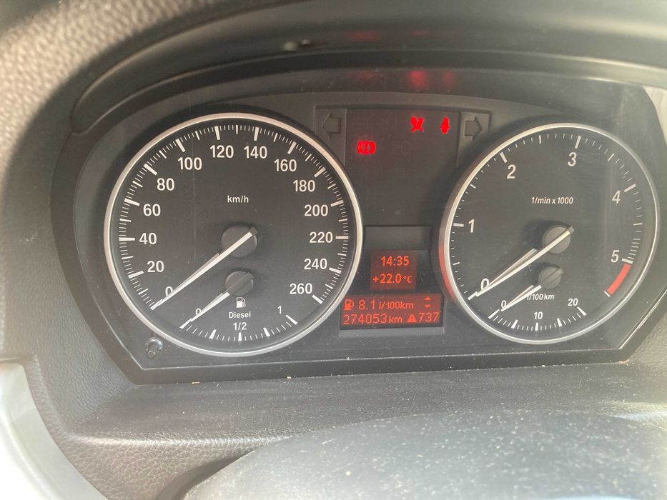 BMW 318d Gasoleo 2011