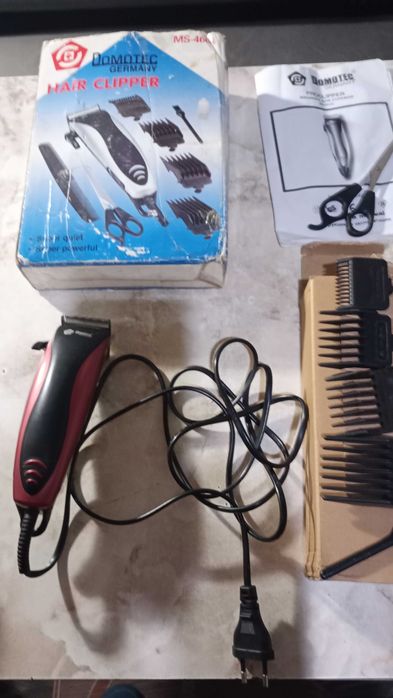 Германия,машинка для бритья Domotec с насадками.