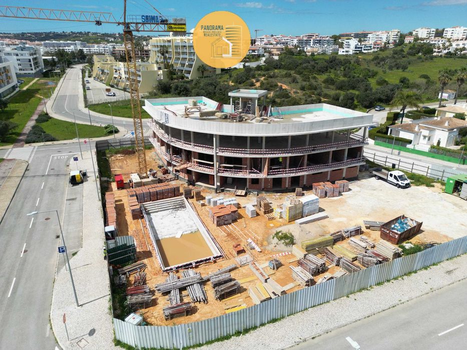 Apartamento T2+1 de luxo em condomínio privado