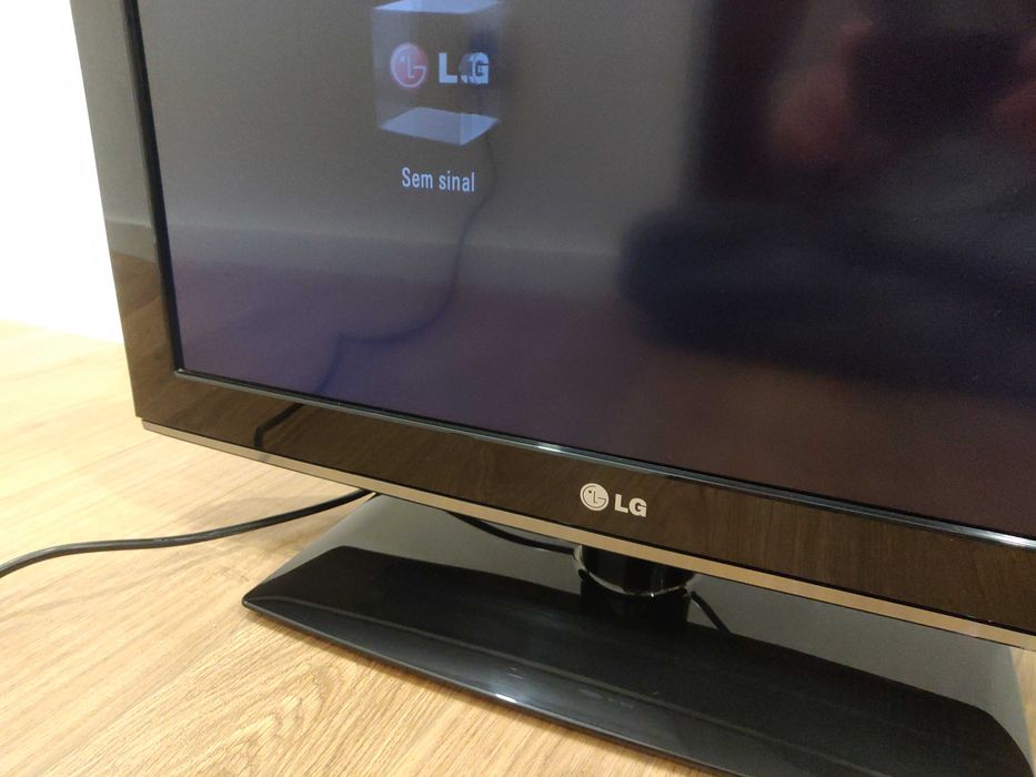 TV LCD LG 26″ 26LK330 – HD Ready, HDMI, USB, Muito Boa