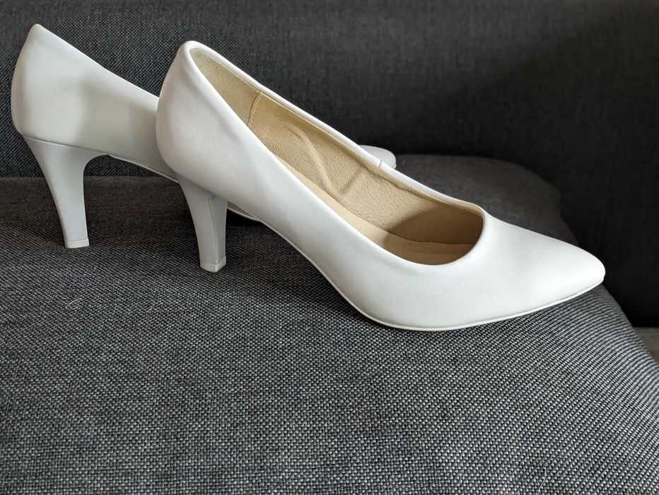 Buty ślubne białe obcas