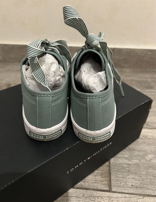 Кеди Tommy Hilfiger р.36