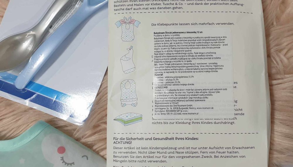 Zestaw do rozszerzenia diety dla niemowlaka śliniak,łyżeczki