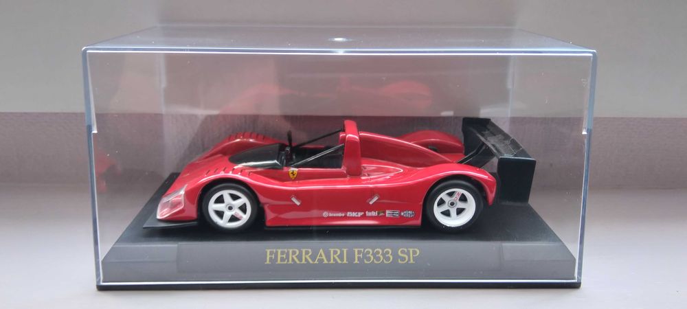 Ferrari :  37 modelos  (veja lista abaixo e preços)