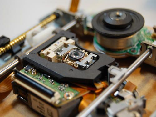 Técnico- Electrónica Reparação de TVs e consolas